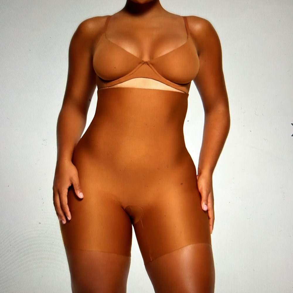 Skims High-Waisted Shapewear Mid Thigh Short - Bronze - 4X